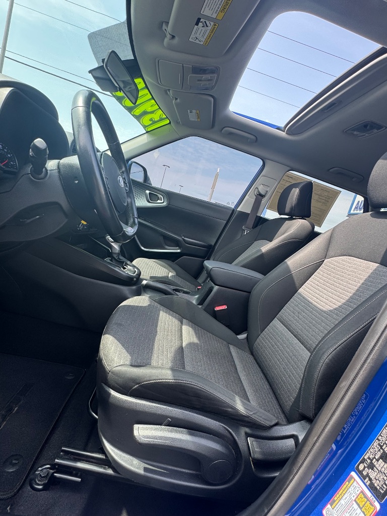 2021 Kia Soul GT-Line - Photo 7