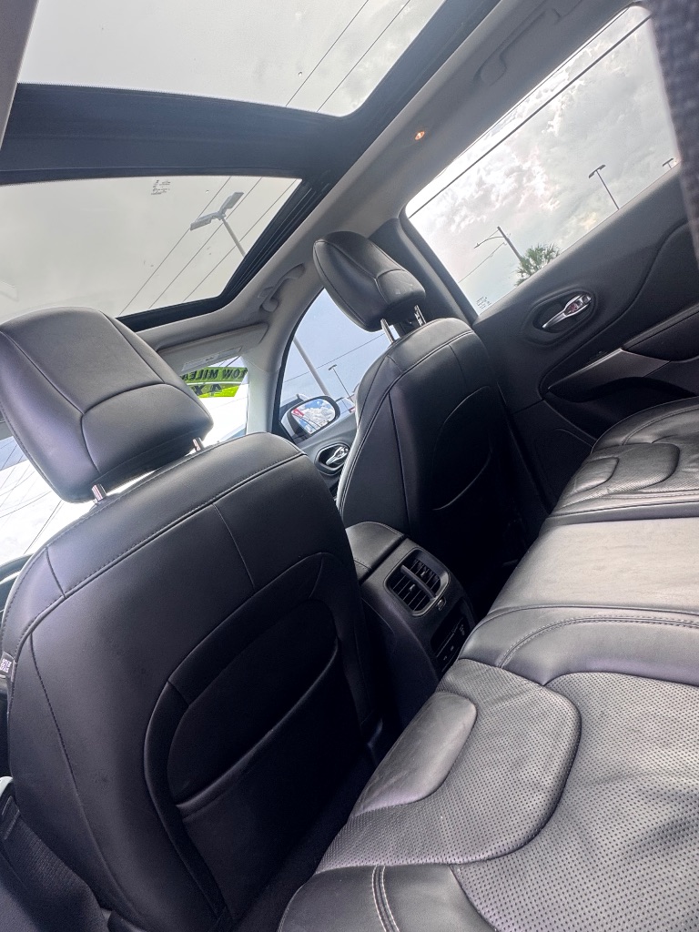 2020 Jeep Cherokee Limited - Photo 9