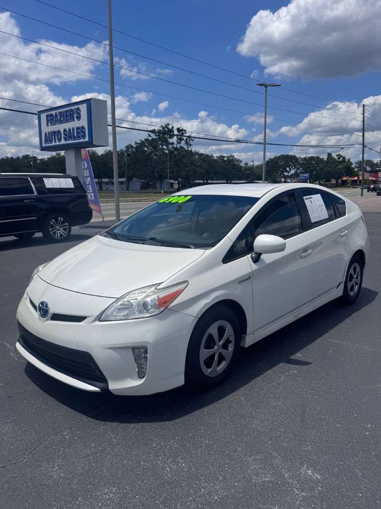 2012 Toyota Prius Two's photo