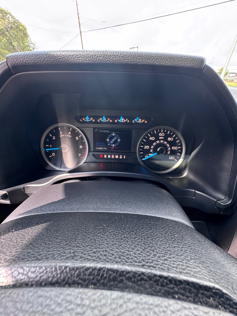 2017 Ford F-150 XLT - Photo 7
