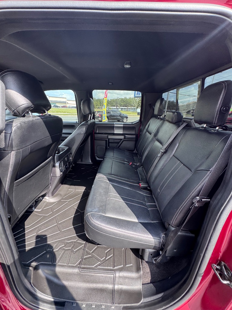 2017 Ford F-150 XLT - Photo 10