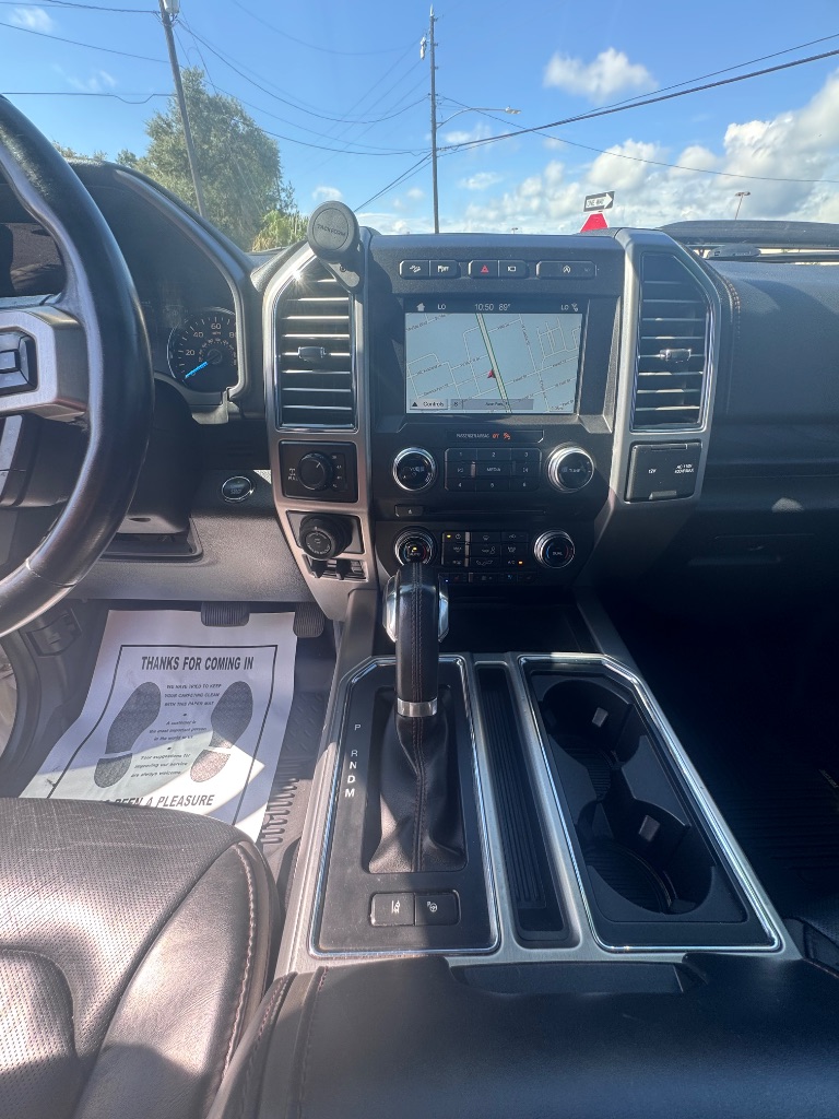 2018 Ford F-150 Platinum - Photo 11